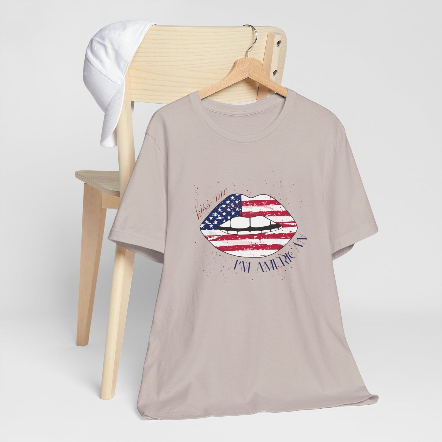 Patriotic Kiss Graphic Tee | Unisex Casual Top, Fourth of July Shirt, Summer Outfit, Gift for Her, USA Pride Wear
